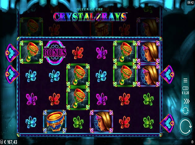 Queen of the Crystal Rays Online Video Slot