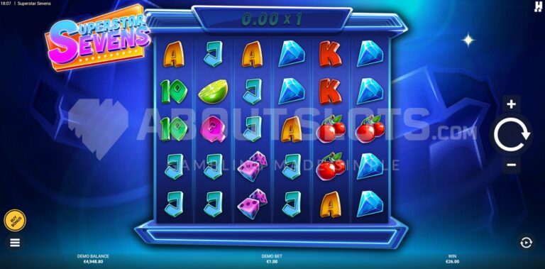 Superstar Sevens online slot gameplay screenshot