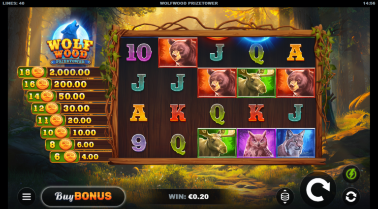 WolfWood PrizeTower slot gameplay screenshot