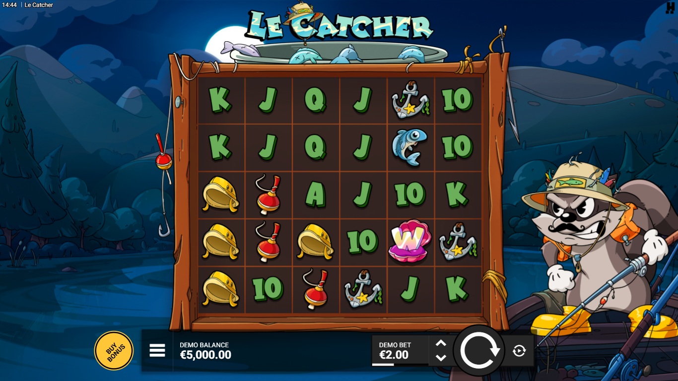 Le Catcher slot gameplay showing the active reels and symbols
