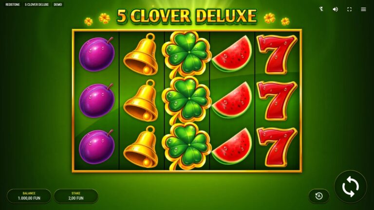 5 Clover Deluxe slot gameplay with symbols on a 5x3 board