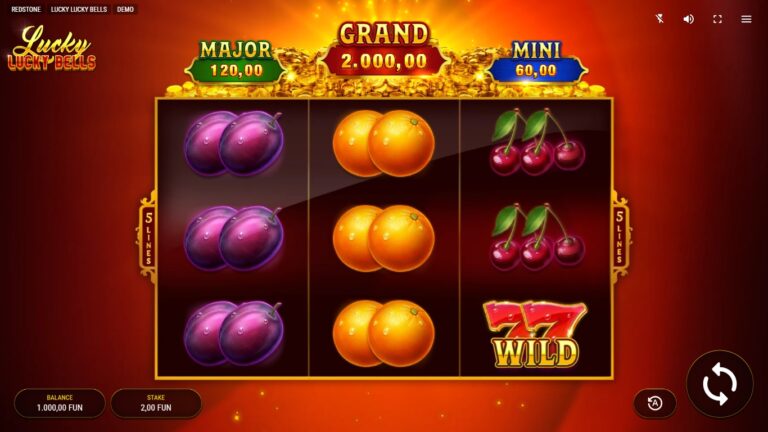 Lucky Lucky Bells slot gameplay with symbols on a 3x3 board