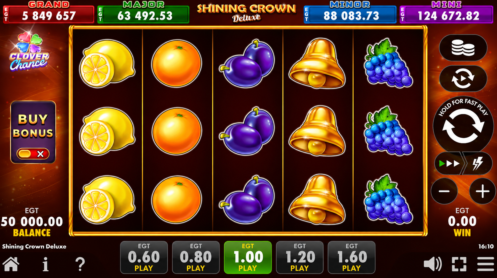 Shining Crown Deluxe slot gameplay showing fruit symbols on the reels